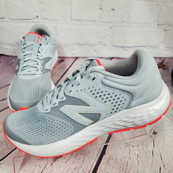 New Balance Women's Size 8.5 Grey Running Shoes Sneakers - Picture 2 of 13